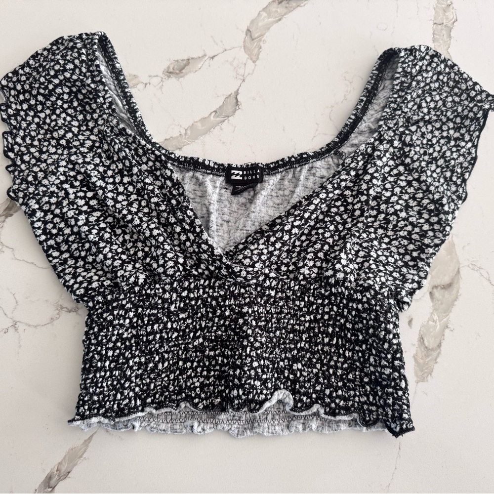 Billabong Black/White Flower Crop Top